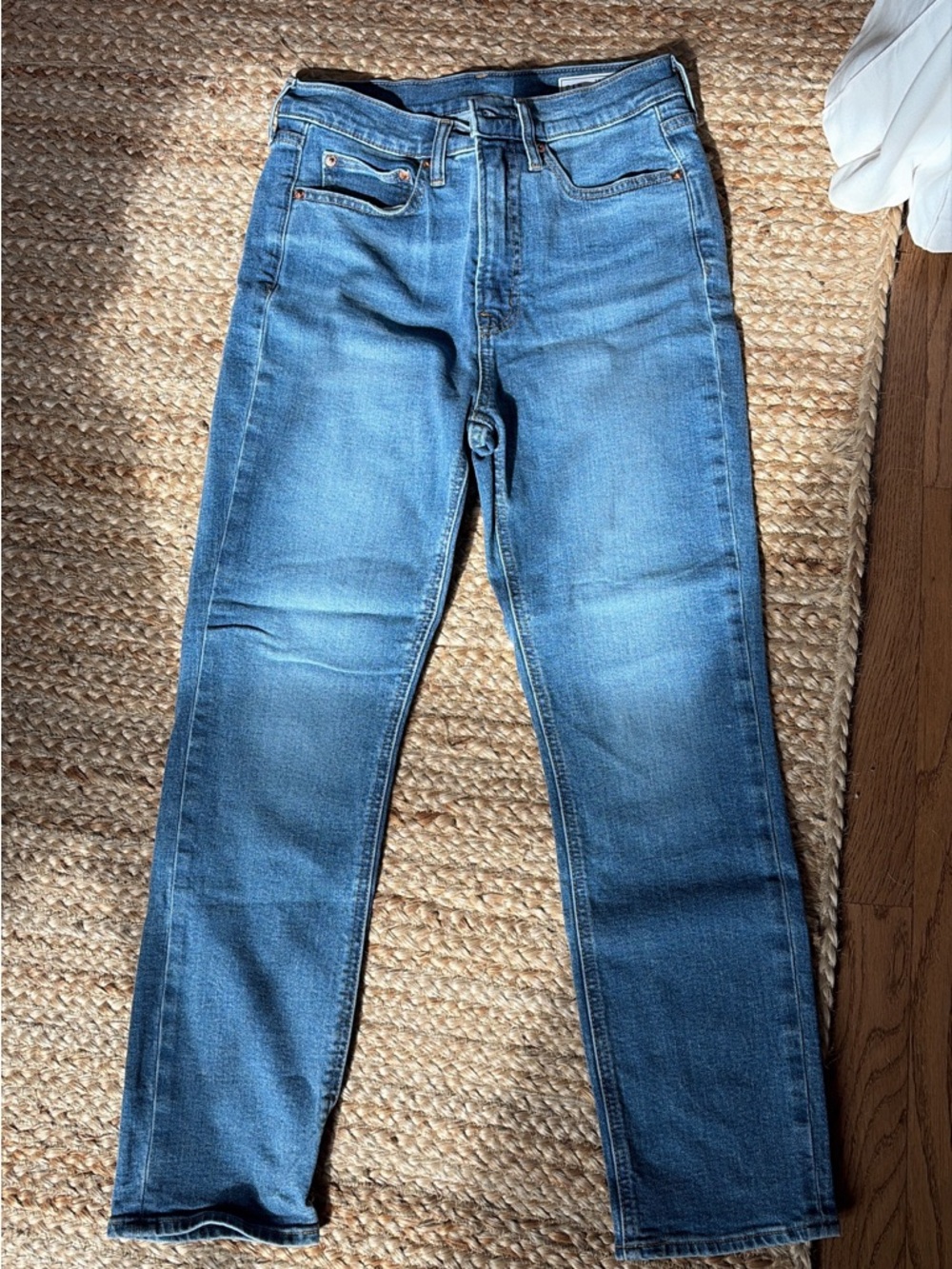 GAP Women's High-Rise Blue Straight Jeans